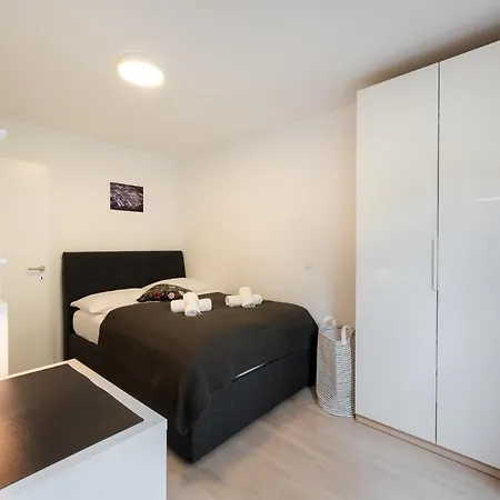 Bada Apartment *